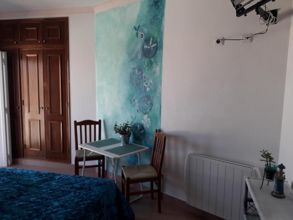 Sagres Sunny Room With Private Bathroom 300M From The Beach Luaran gambar