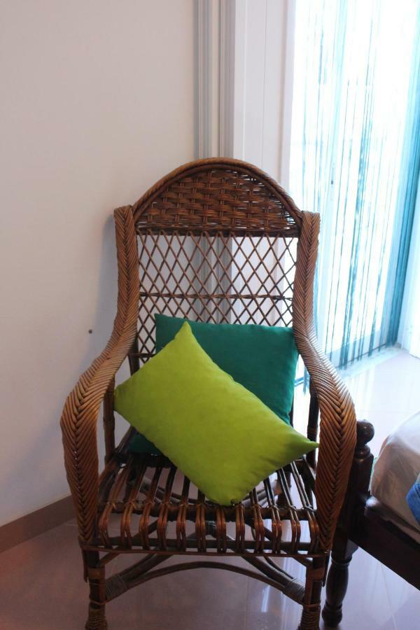 Sagres Sunny Room With Private Bathroom 300M From The Beach Luaran gambar