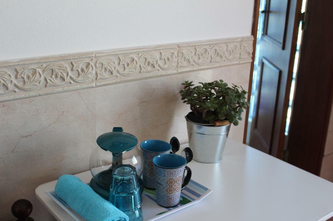 Sagres Sunny Room With Private Bathroom 300M From The Beach Luaran gambar